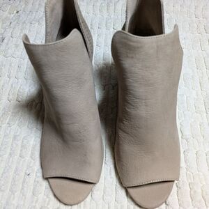 ANTONIO MELANI Taupe Peep-Toe Heeled Boots